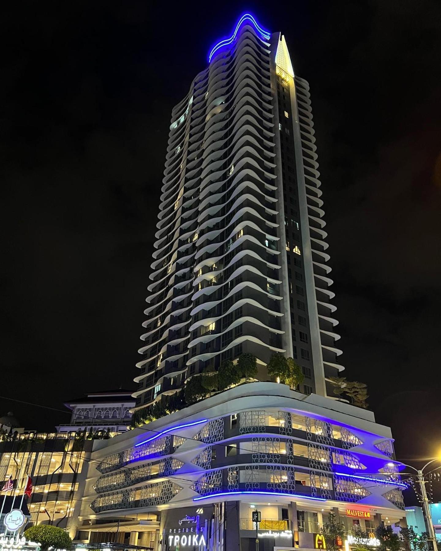 Rizz Residence Troika Kb Kota Bharu Dış mekan fotoğraf