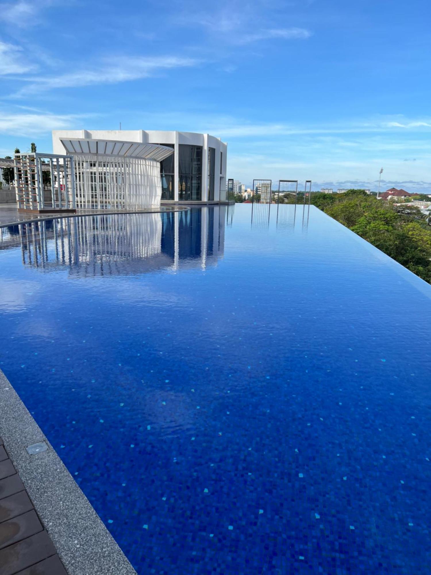 Rizz Residence Troika Kb Kota Bharu Dış mekan fotoğraf