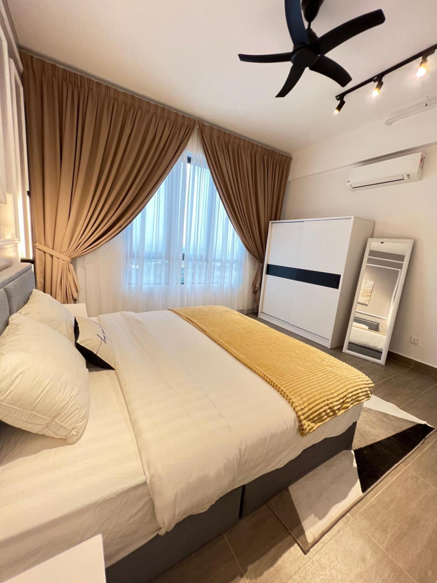 Rizz Residence Troika Kb Kota Bharu Dış mekan fotoğraf